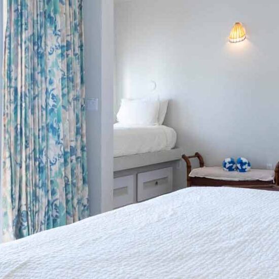 beautiful rooms with seaviews at southern cross club